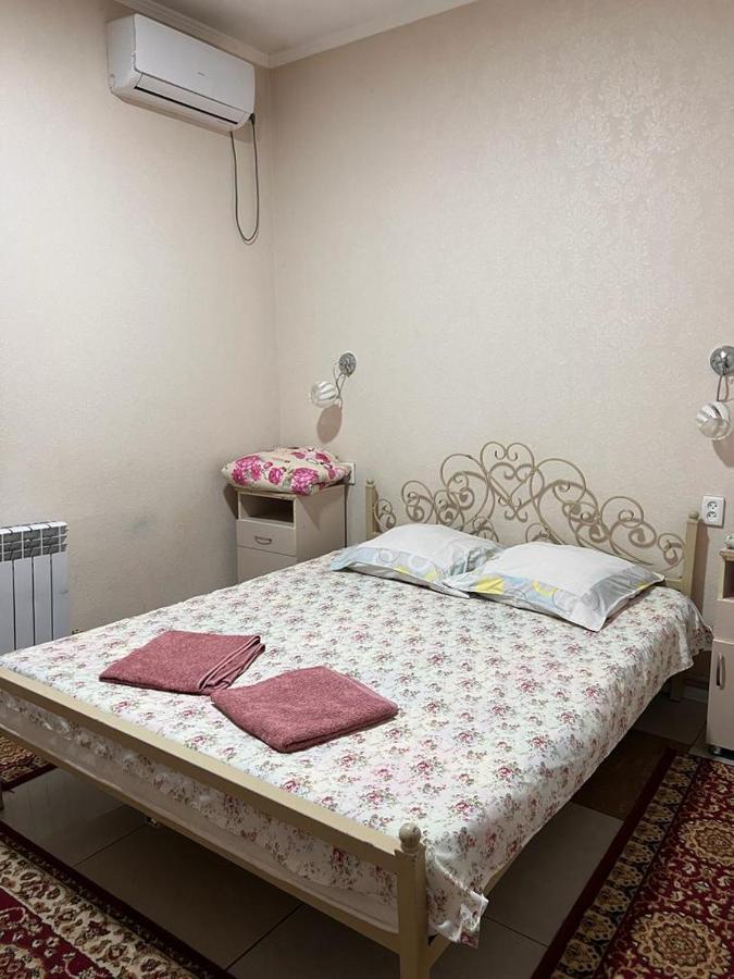 Bereke Hostel Tsjimkent Eksteriør bilde