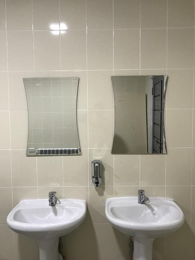 Bereke Hostel Tsjimkent Eksteriør bilde